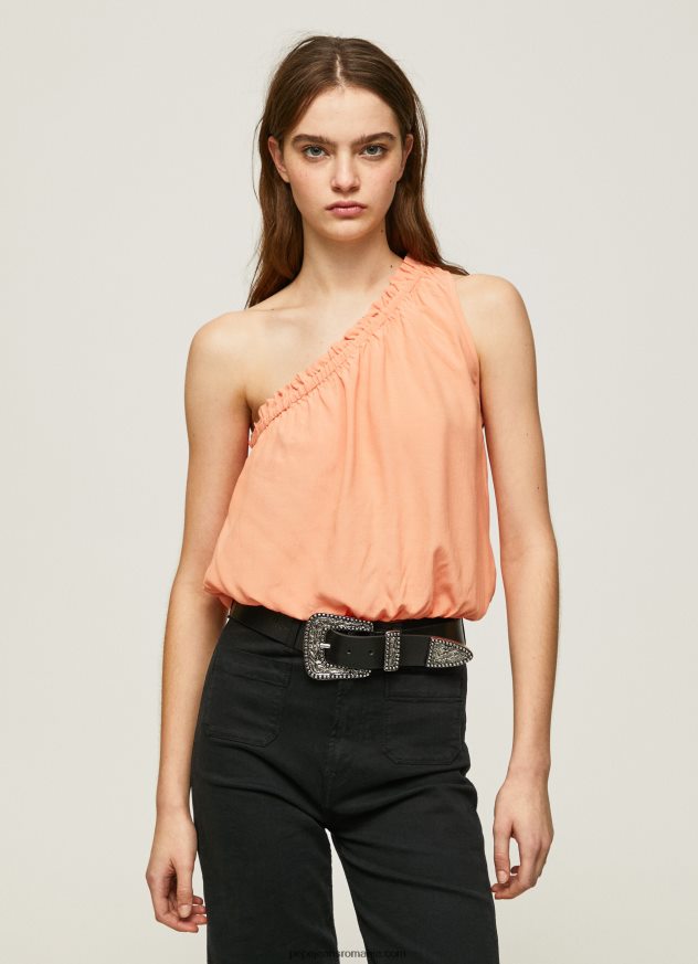 top_cu_decolteu_asimetric_femei_pepe_jeans_piersica_6z0r46355.jpg top cu decolteu asimetric femei Pepe Jeans piersică 6Z0R46355 - imagine 1