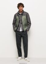 vestă căptușită cu blocuri de culoare bărbați Pepe Jeans negru spalat 6Z0R46840 - imagine 2