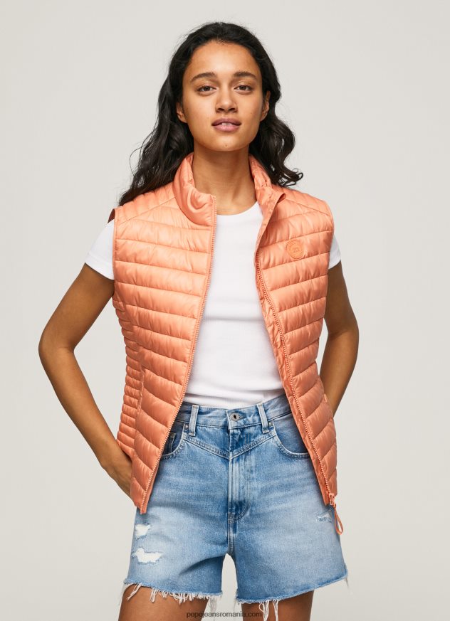 vesta_captusita_cu_plasture_din_cauciuc_femei_pepe_jeans_piersica_6z0r46133.jpg vestă căptușită cu plasture din cauciuc femei Pepe Jeans piersică 6Z0R46133 - imagine 1