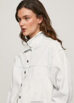 jachetă din denim cu efect de crăpare femei Pepe Jeans denim 6Z0R4695 - imagine 3